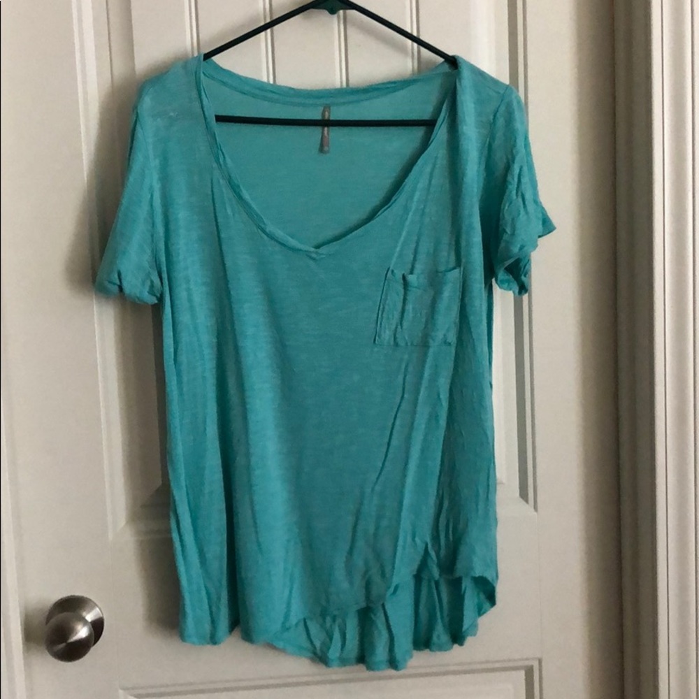 V- neck T-shirt